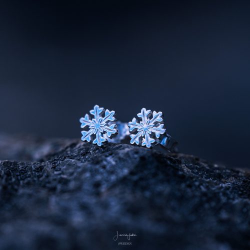 Sterling silver snowflake stud earrings